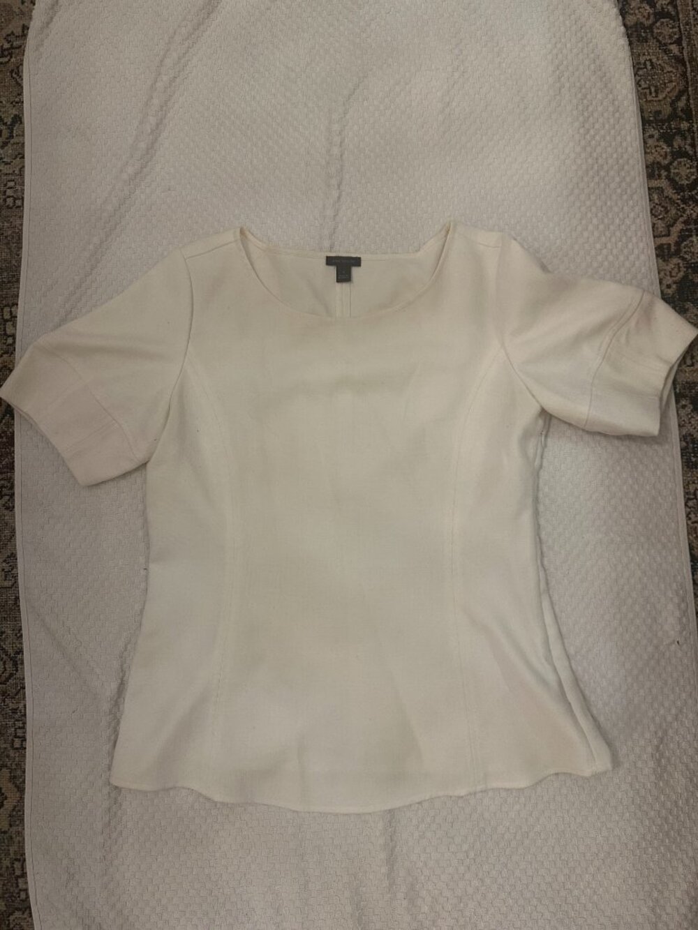 Ann Taylor Cream Textured Top Size 4